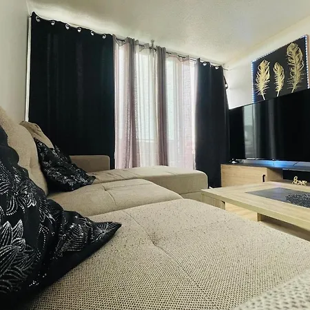 Confortable * Ле-Гро-дю-Руа